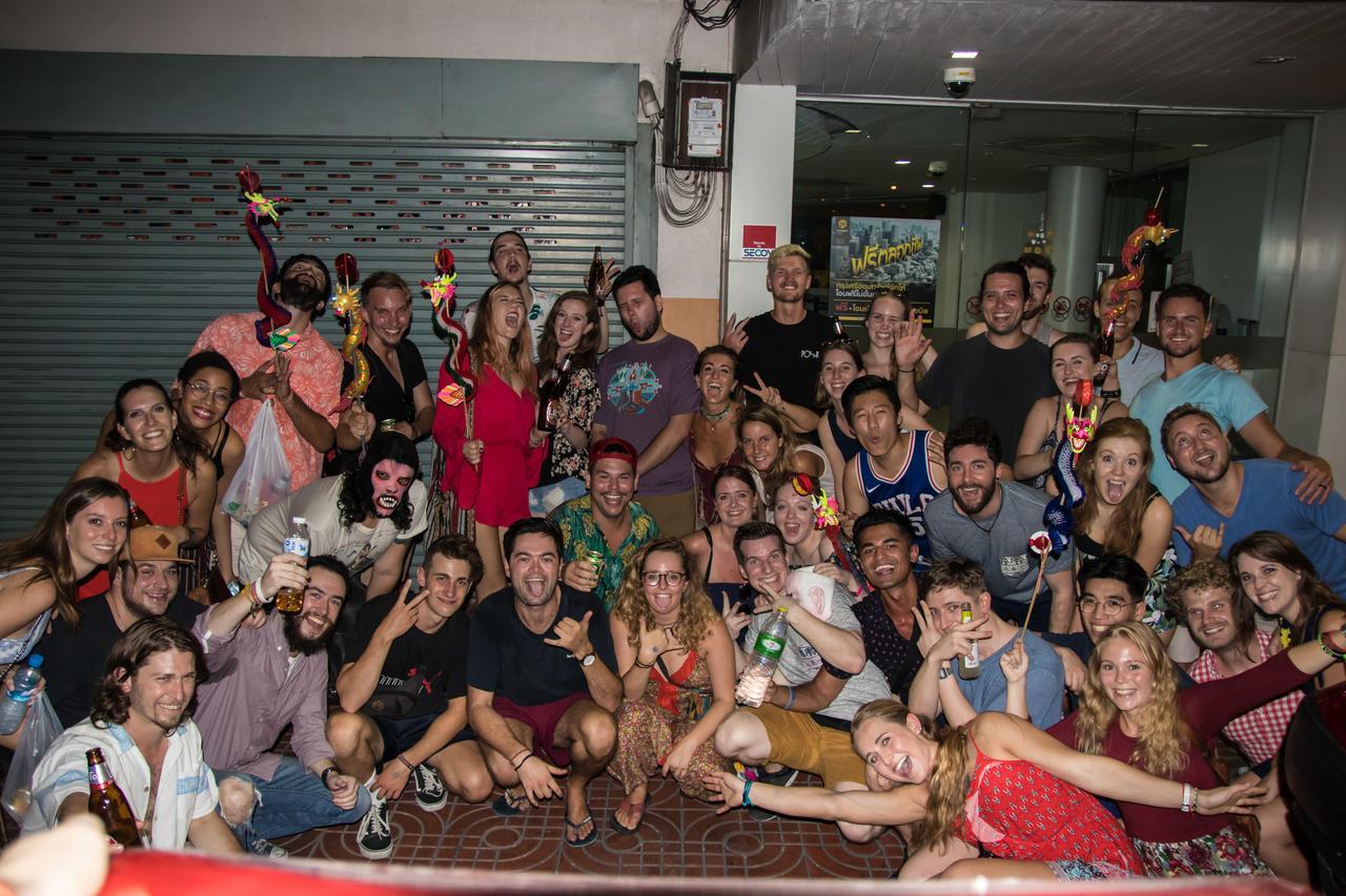 Mad Monkey Hostel Bangkok Dış mekan fotoğraf