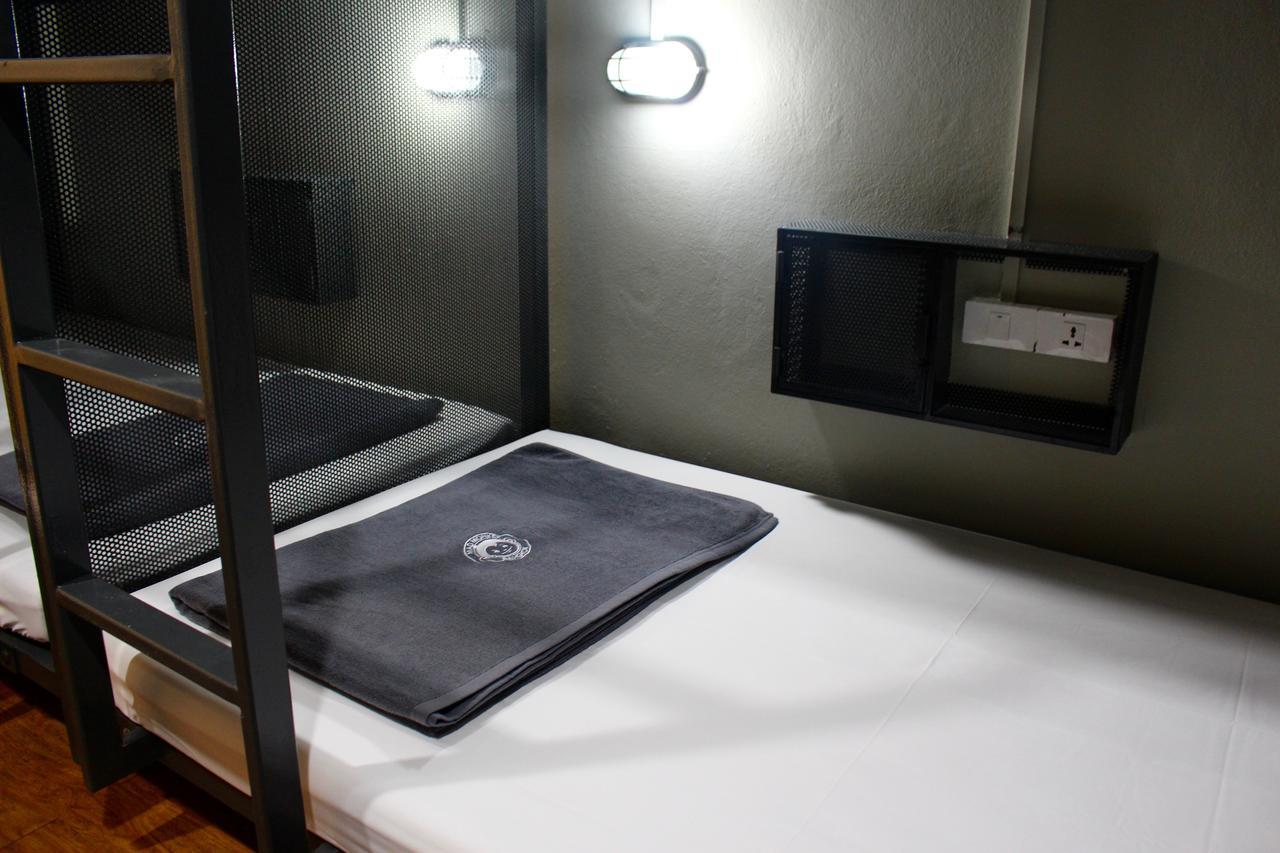 Mad Monkey Hostel Bangkok Dış mekan fotoğraf