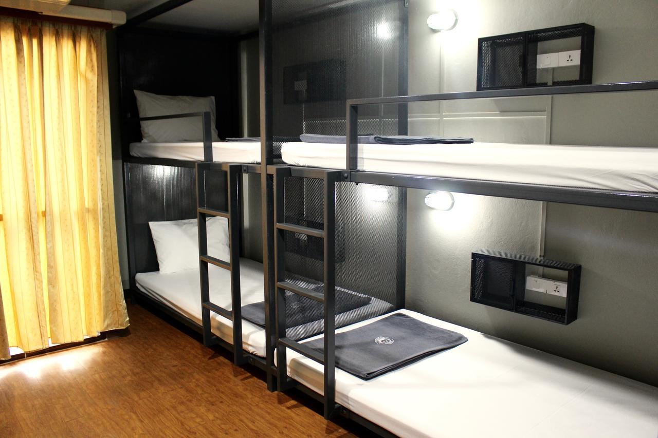 Mad Monkey Hostel Bangkok Dış mekan fotoğraf