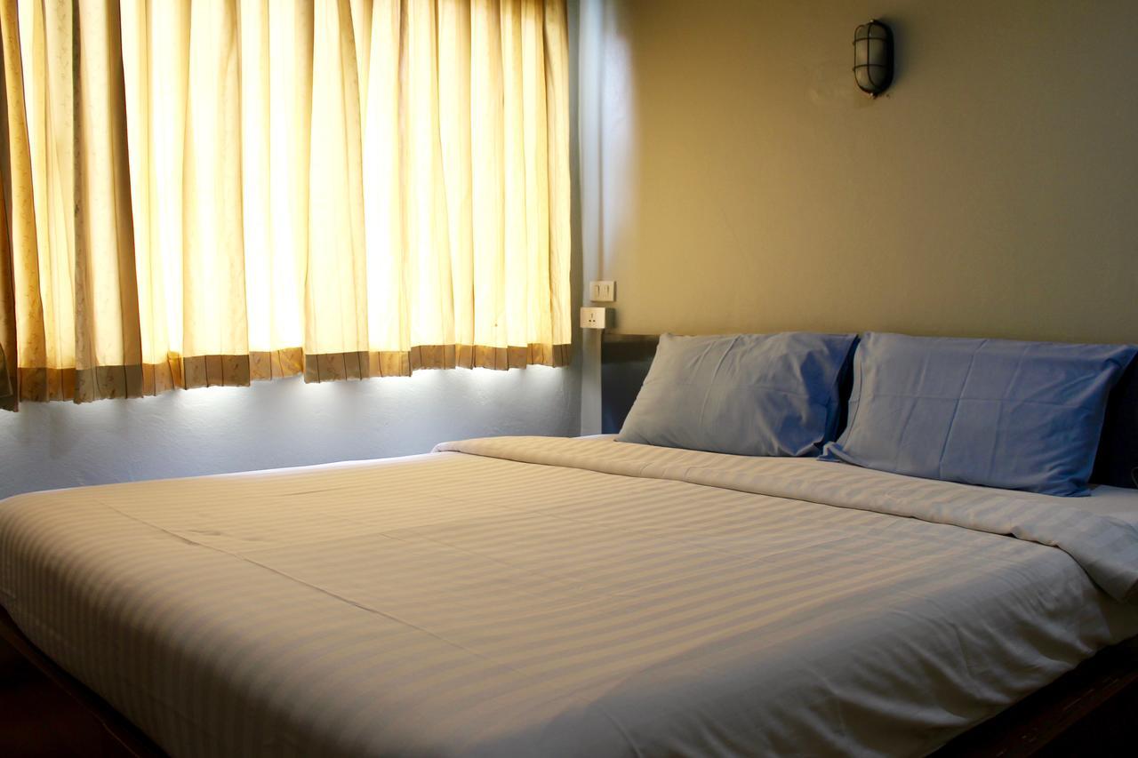 Mad Monkey Hostel Bangkok Dış mekan fotoğraf